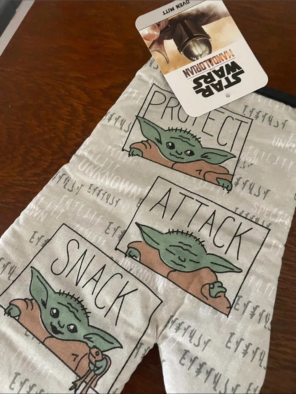 Star Wars Grogu Oven Mitts - Green & Gray new